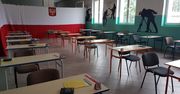 Matura 2020. Warszawa. Maturzyści za kratami