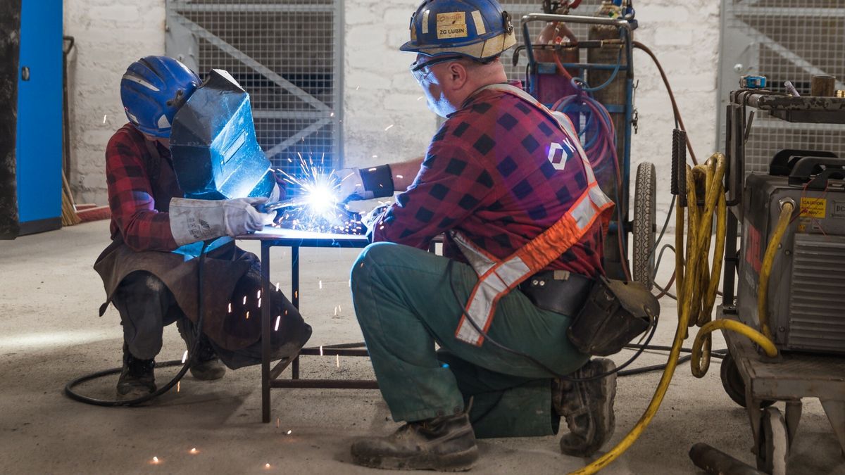 GUS opublikował dane na temat cen produkcji sprzedanej przemysłu w maju 2022 roku