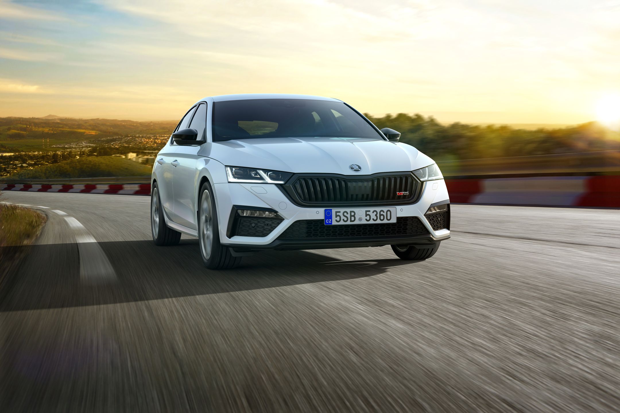 Najnowsza Škoda Octavia RS może być hybrydą Plug-in