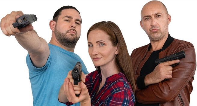 „Troje pod przykrywką” nowym serialem TV4. Zagrają Dagmara Bąk, Jędrzej Taranek i Piotr Miazga