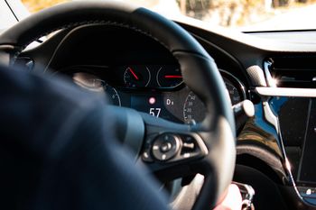 Potrącenie 8-latki pod szkołą. Nauczycielka stanie przed sądem