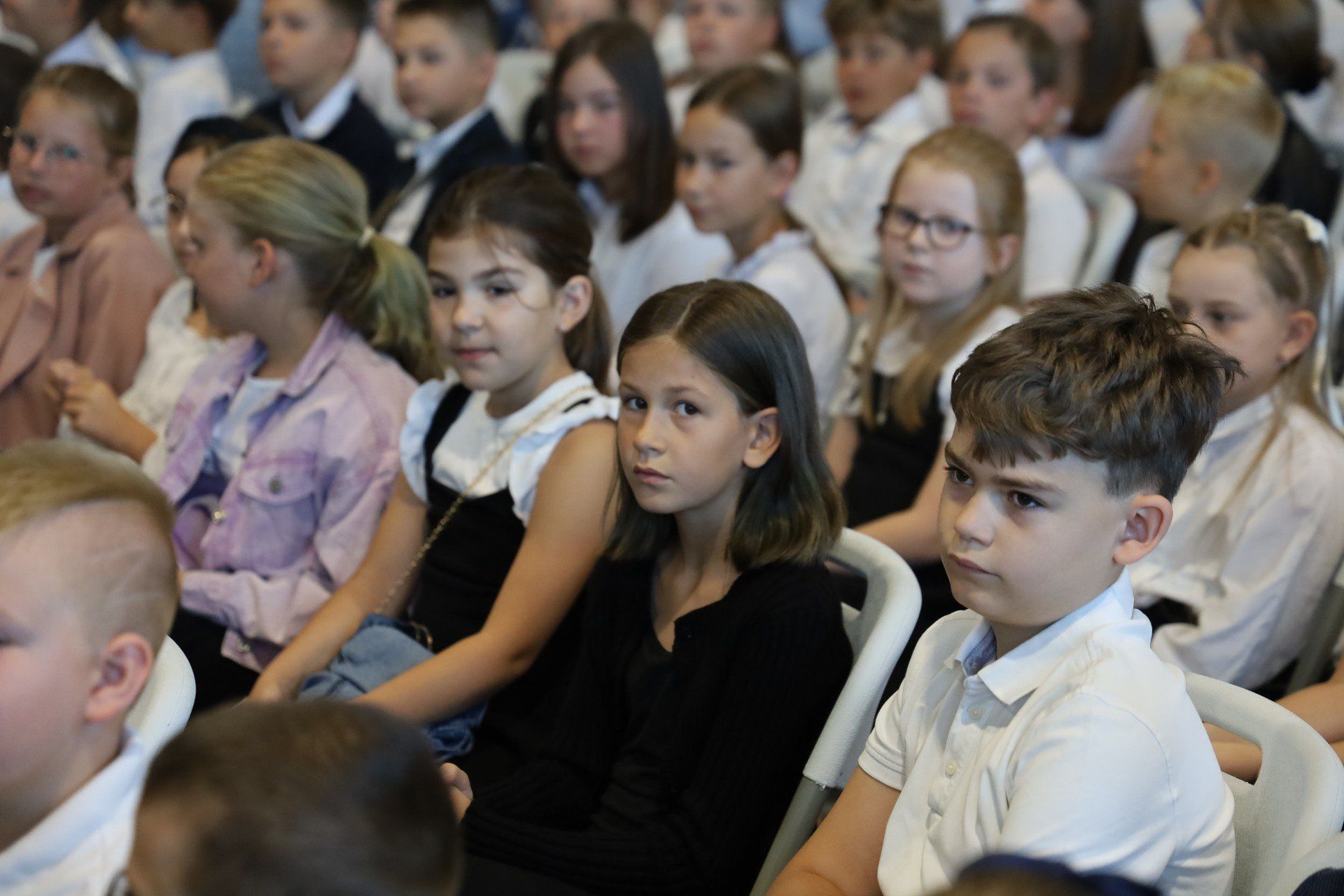 Rozpoczęcie roku w Szkole Podstawowej nr 4 im. kpt. Józefa Rejdycha w Grodzisku Wielkopolskim