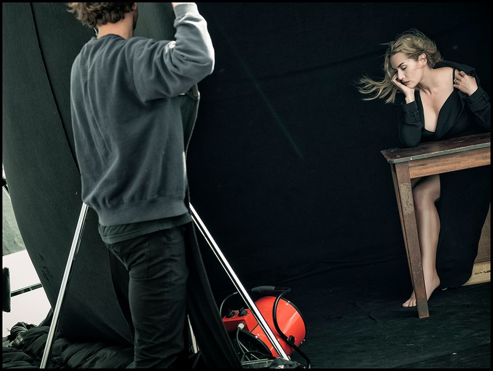 Zobacz jak Peter Lindbergh pracuje nad kalendarzem Pirelli 2017 2