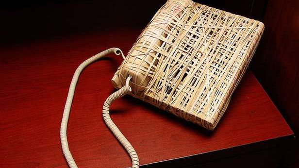 Absurdy infolinii. Jaki jest kod pocztowy studzienki telekomunikacyjnej? 1