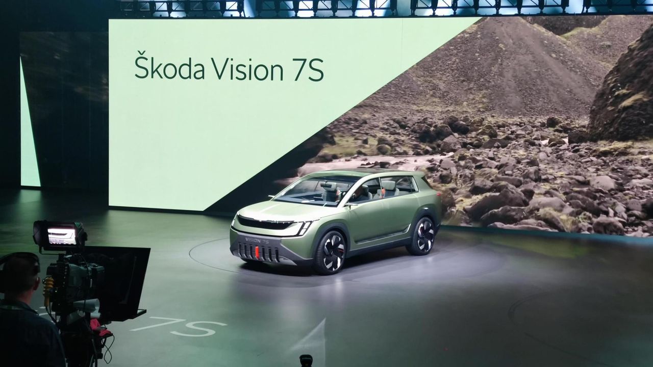 Škoda Vision 7S ma siedem miejsc i ponad 600 km zasięgu. Zapowiada przyszłość marki