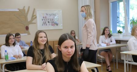 Koronawirus. Wcale nie maseczki i ograniczanie liczby osób, ale dobra wentylacja jest kluczowa