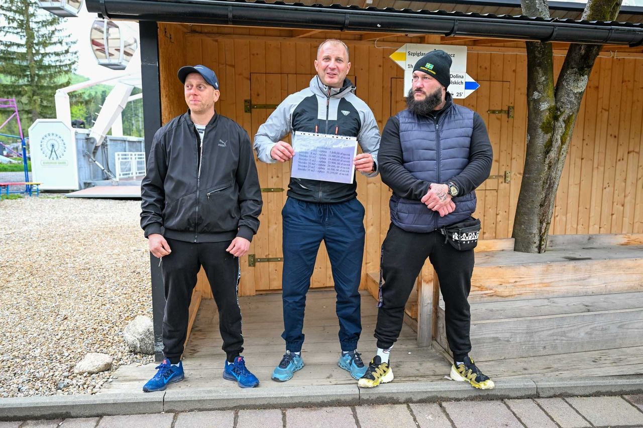 Kupcy ze straganów w Zakopanem protestują. Domagają się odstąpienia od pobierania opłaty targowej