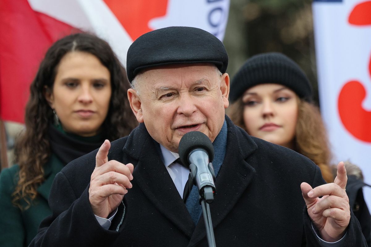Jarosław Kaczyński żąda dymisji w swoim środowisku. Politycy PiS nieoficjalnie mówią o "upokorzeniu" europosła Ryszarda Legutki