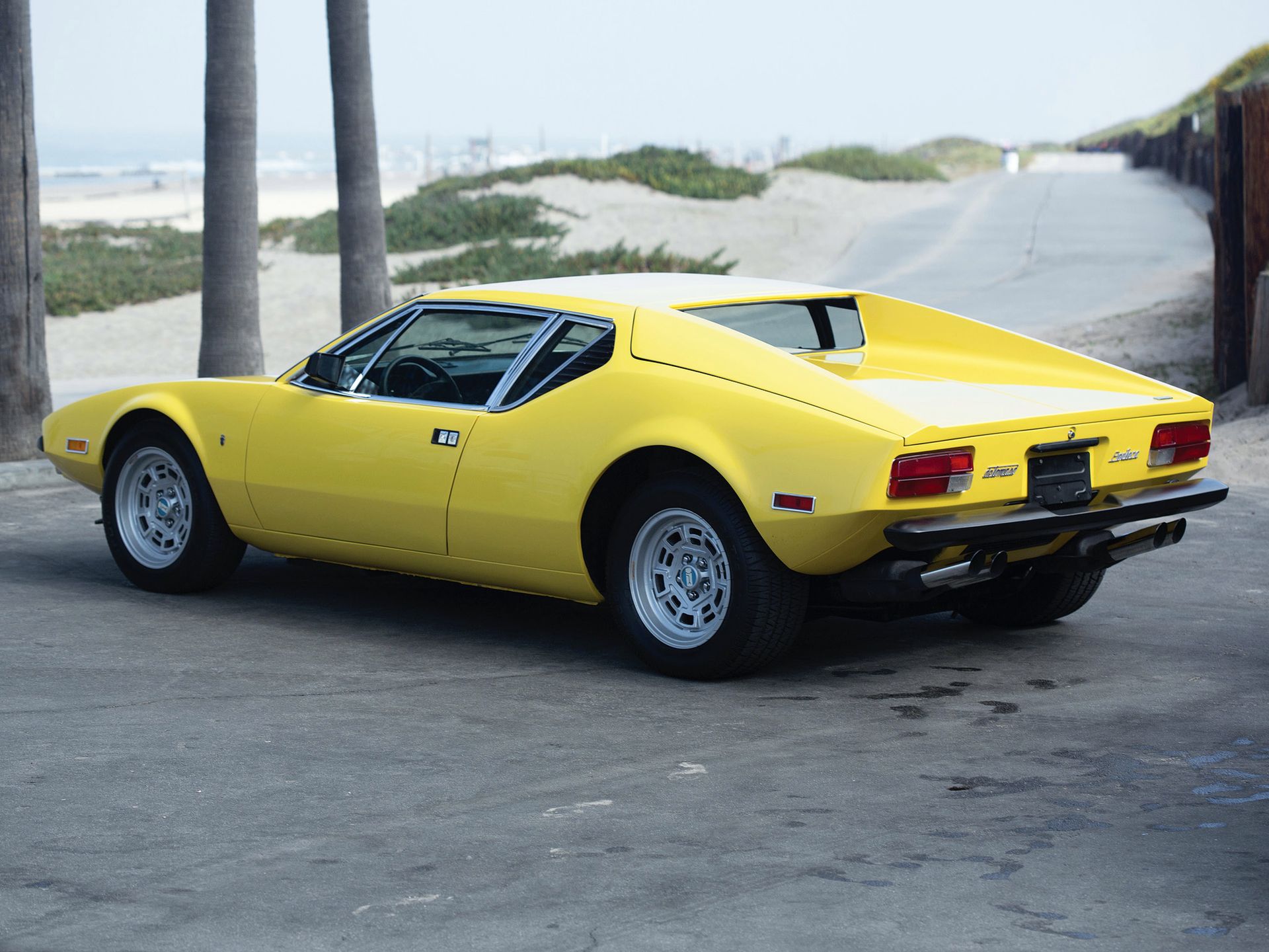 1972-1974 De Tomaso Pantera L