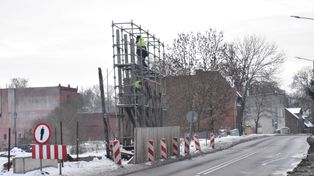 Malbork: Ściana przy ul. Armii Krajowej została rozebrana. Stało się prawie rok po rozbiórce domu