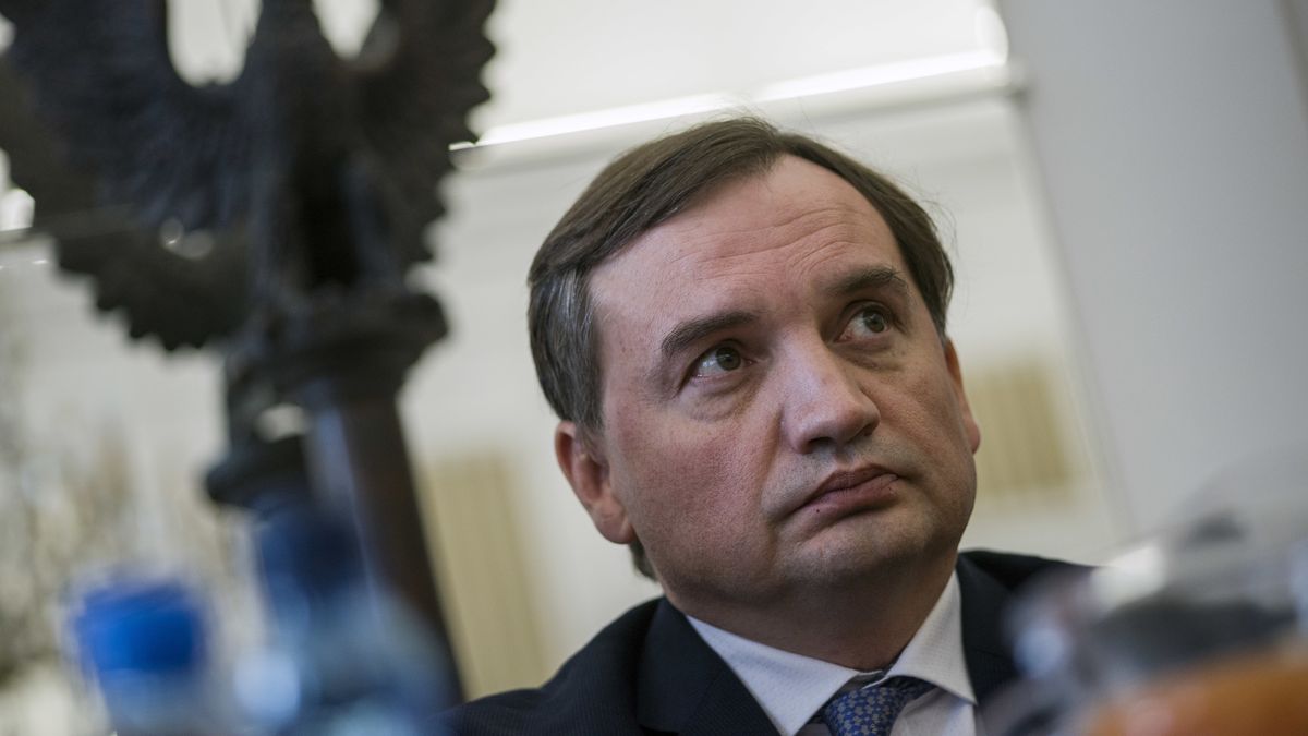 Polacy chcą przyspieszonych wyborów, jeśli Ziobro i Solidarna Polska odejdą z rządu