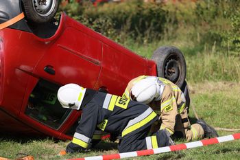 Dachowanie na autostradzie A1 w pow. częstochowskim. Kierowca pijany