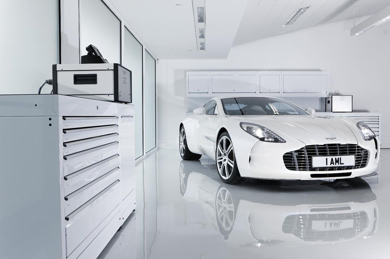 Aston One-77