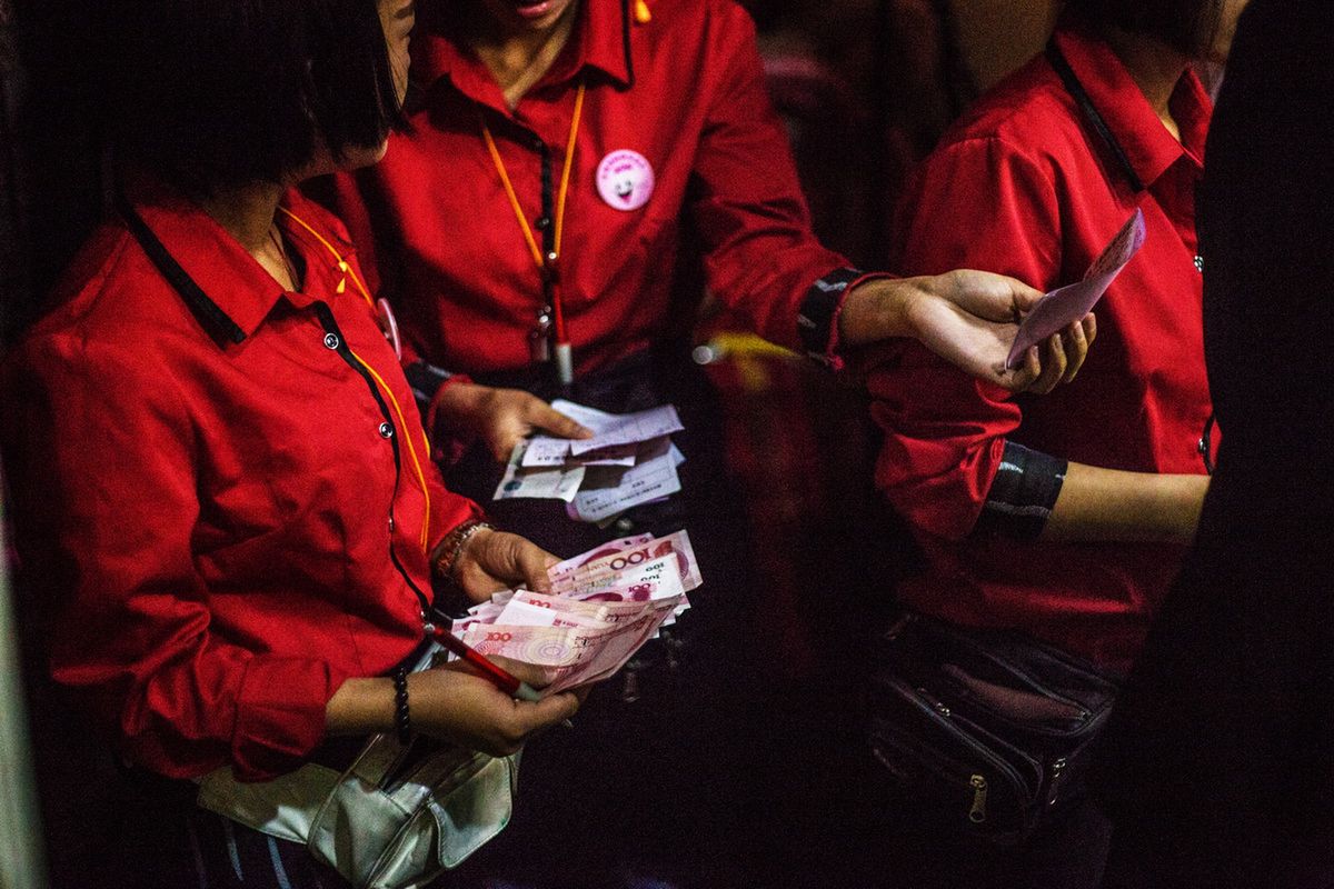 Sergey Melnitchenko: "W powietrzu krąży więcej feromonów niż tlenu. Nie ma tam żadnej sztuczności" 52