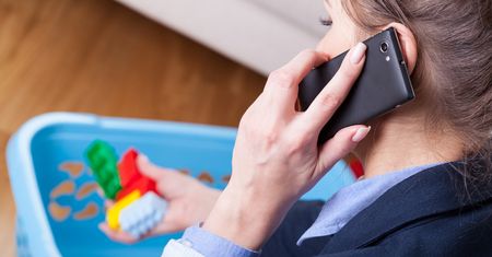 Jesteś pracującą matką? Twoja córka ma większe szanse na sukces zawodowy