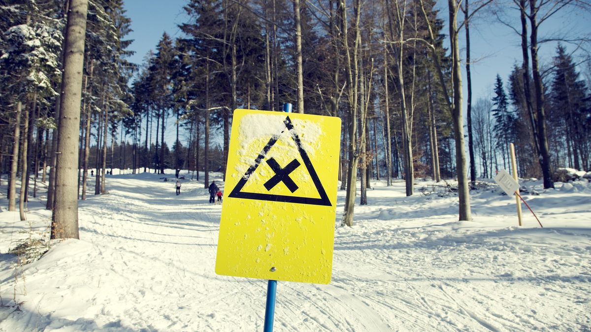 stok narty narciarze stok narciarski zima śnieg