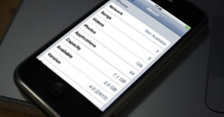 Trwają prace nad uruchomieniem OS 4.0 na iPhonie 2G
