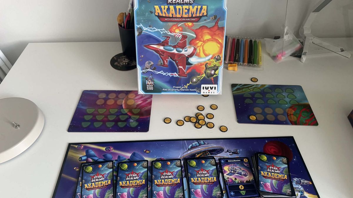 Star Realms Akademia. Moja pierwsza gra karciana 