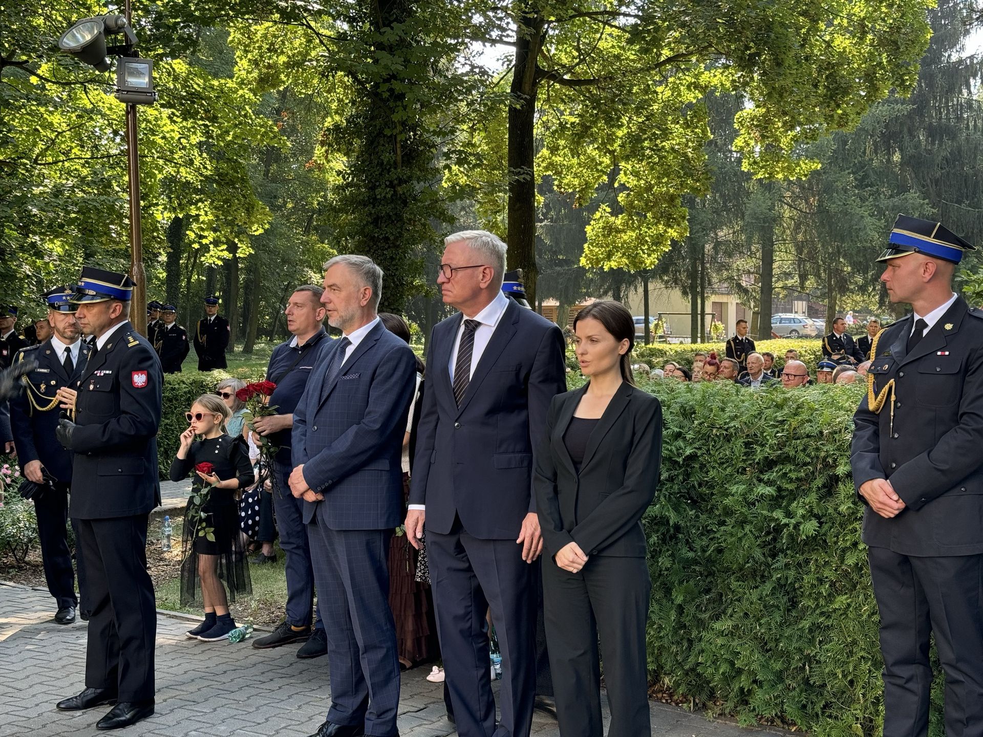Wojewoda wielkopolska i prezydent Poznania na pogrzebie