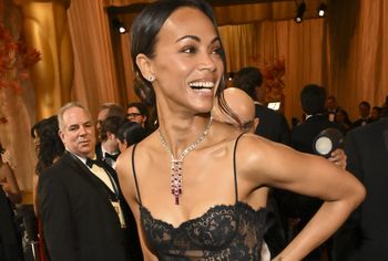 Oscary 2026. Zoe Saldaña weszła w "slip dress". Koronki zrobiły robotę