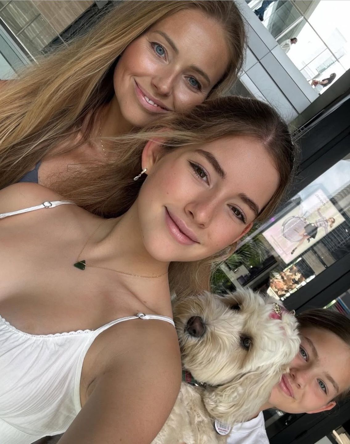 Agata Rubik z córkami