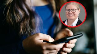 Dziecko godzinami patrzy w ekran? Pediatra ma ważną radę