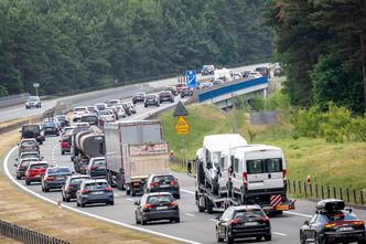 Remonty dróg utrudnią powroty z długiego weekendu czerwcowego. Oto odcinki zagrożone korkami
