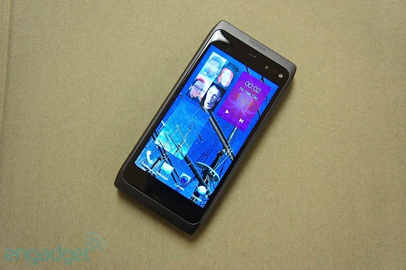 Sailfish OS uchwycony na wideo. Zapowiada się interesująco, ale... 2