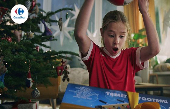 Carrefour już rozpoczął przedświąteczne działania reklamowe