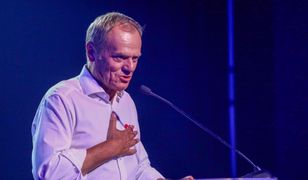 Tusk drwi z Kaczyńskiego. Sala aż ryknęła śmiechem