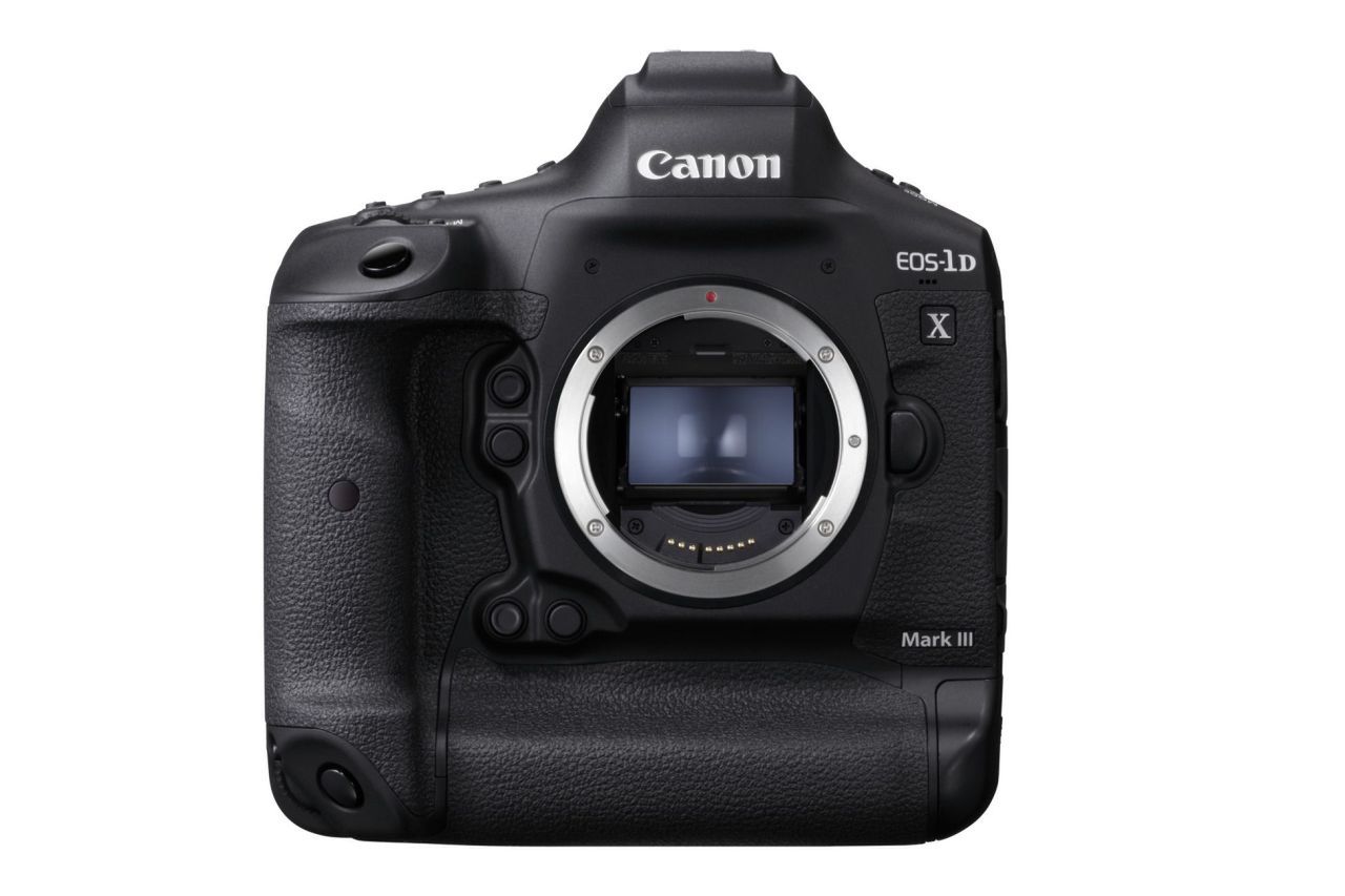 Canon EOS-1D X Mark III to aparat na miarę XXI wieku. Canon odrobił lekcje 7