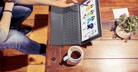 Lenovo na CES prezentuje hybrydę z Windowsem 10 i procesorem ARM