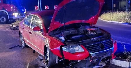 Latający passat w Łańcucie na Podkarpaciu. W środku było 5 osób