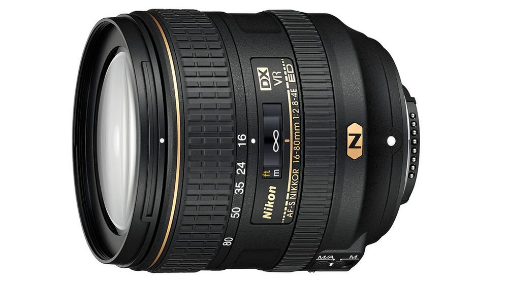 Nikkor DX 16-80 mm f/2.8-4 – spacerowy zoom do lustrzanek DX 1