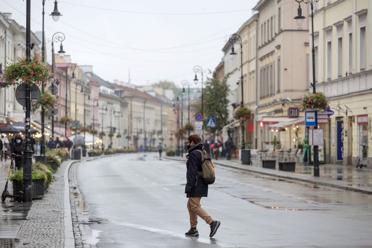 Warszawa. Ulica Krakowskie Przedmieście