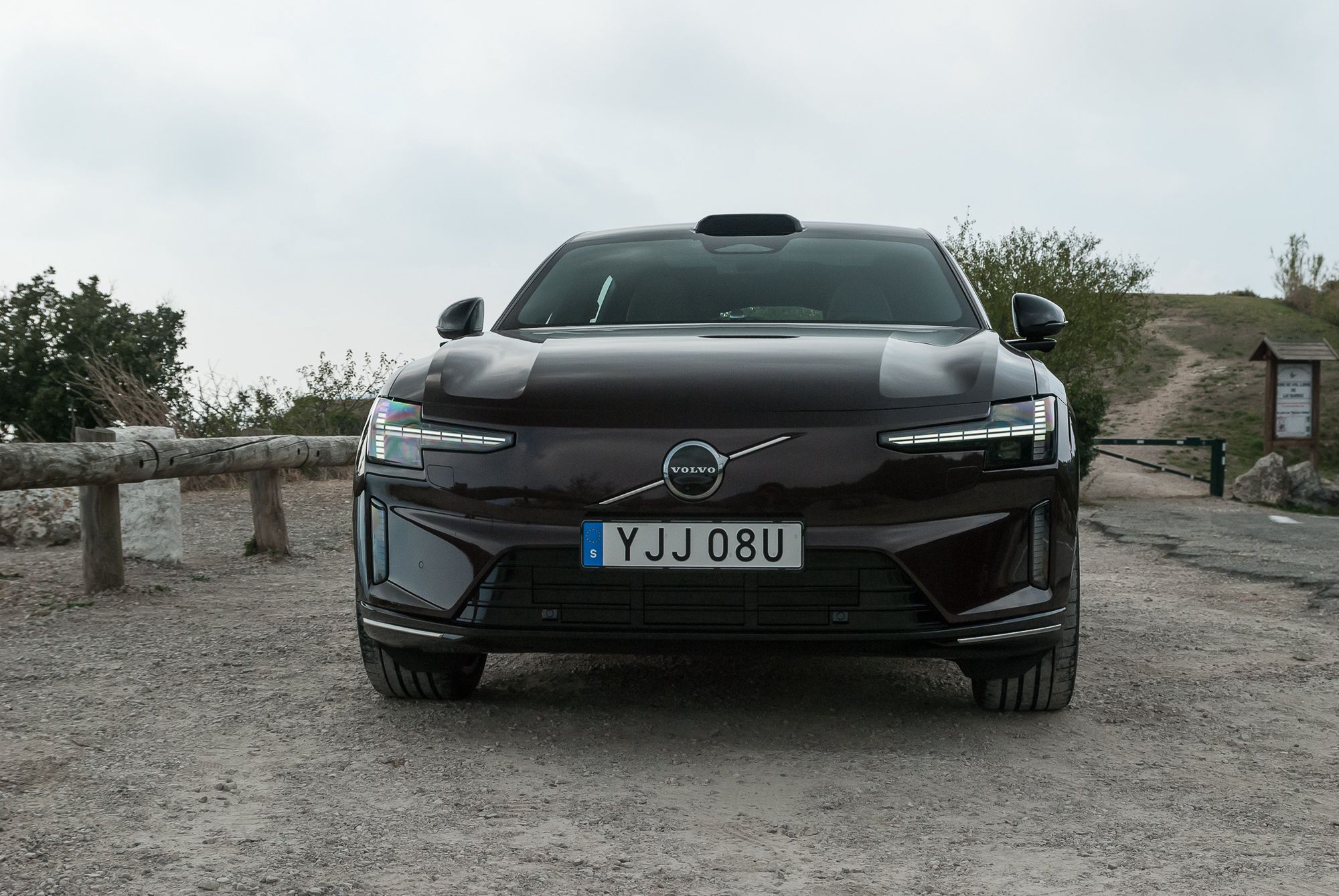Volvo ES90