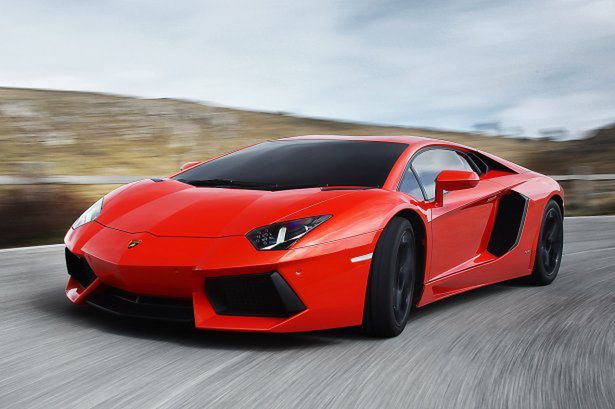 Lamborghini-Aventador