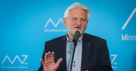 Koronawirus. Kiedy koniec obostrzeń? Doradca premiera o zdjęciu zakazów