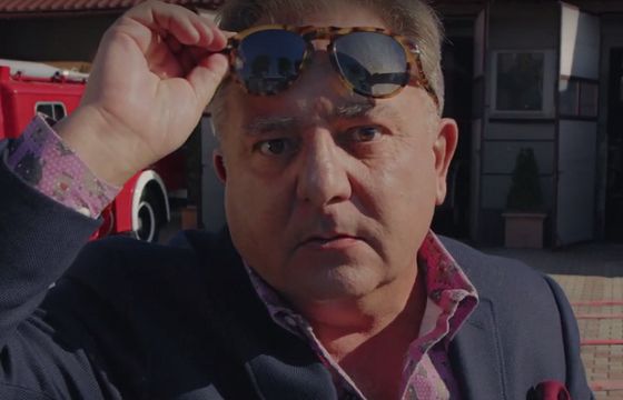 Robert Makłowicz w kampanii OLX przestrzega przed oszustwami w internecie (wideo)