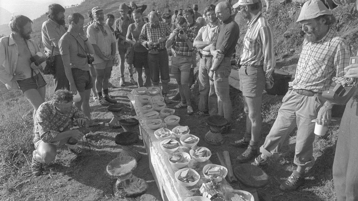 Polska wyprawa na Kangchendzongę i wielkanocne śniadanie