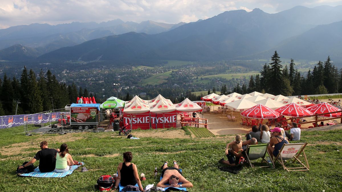 Od jutra stragany znikną spod tatrzańskiej Gubałówki 