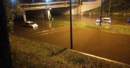 Lublin. Nadciągają intensywne opady deszczu. Grozi nam powtórka sprzed tygodnia?