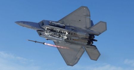 Nowe pociski AIM-120D-3 AMRAAM dla Polski. Lotnicza broń wolnego świata