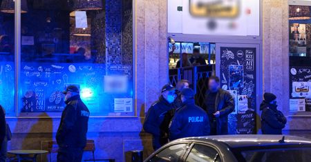 Warszawa. Pub przy ul. Parkingowej z kolejnym nakazem zaprzestania działalności