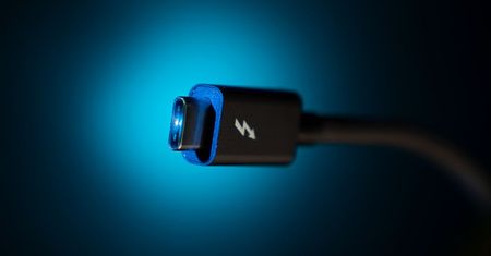 Intel uwalnia interfejs Thunderbolt - to duży krok w stronę upowszechnienia technologii