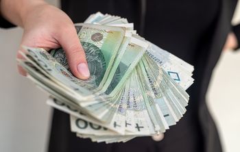 Szukają do pracy w państwowej agencji. Płacą 16 tys. zł miesięcznie