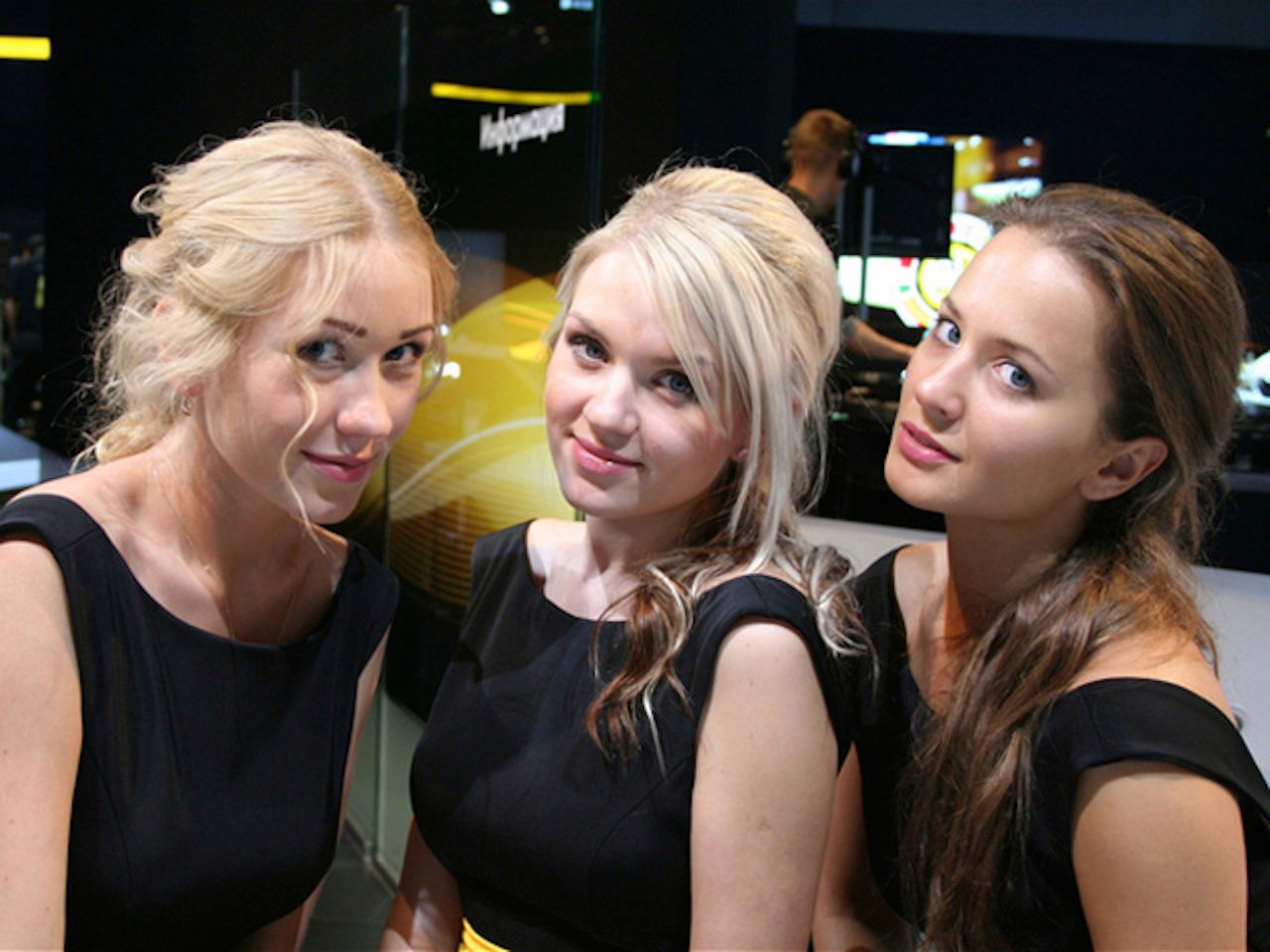 Hostessy z targów motoryzacyjnych w Moskwie (2012) [galeria] 54