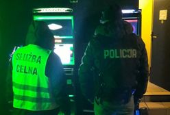 Legnica. Policja uderzyła w hazard. Znaleziono nielegalne automaty do gier