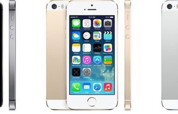Apple prezentuje iPhone’y 5C i 5S