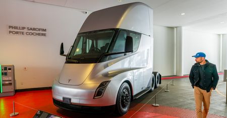 Tesla w nowych modelach zamierza stosować baterie na bazie żelaza